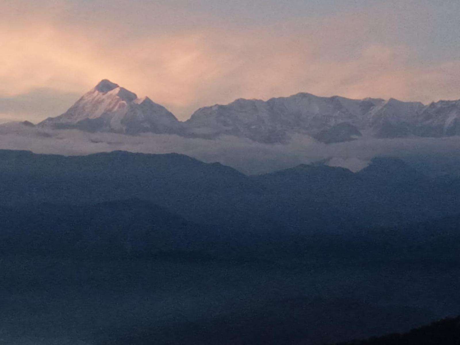 Golden Himalaya Homestay Kausani Exteriér fotografie